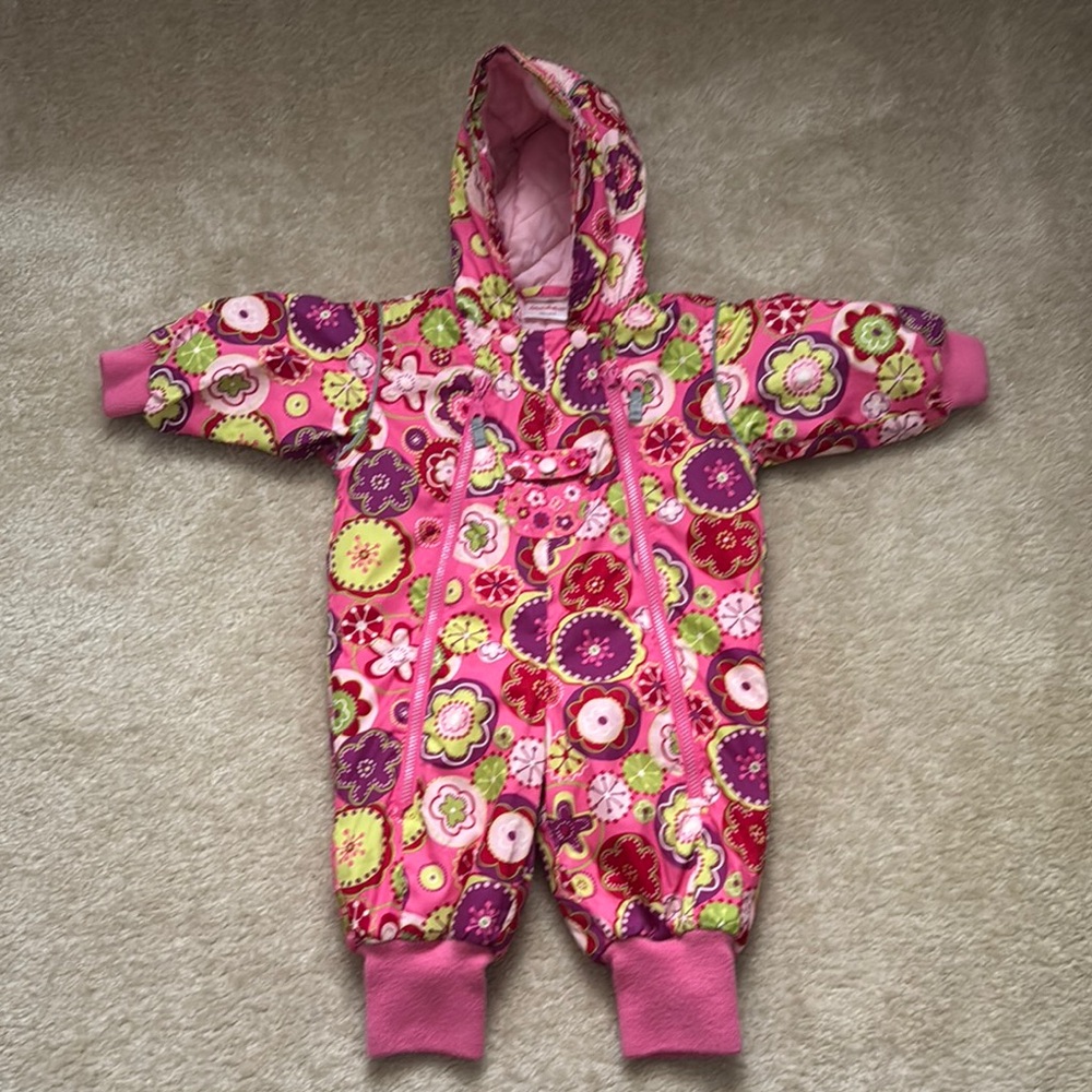 Hanna Andersson Pink Floral Snowsuit EUC Size 6-12 mths